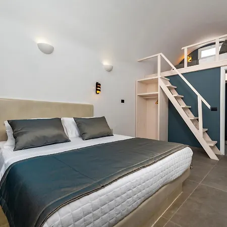 The Penthouse Santorini, Kamari, Thira Apartment Fira  Exterior photo