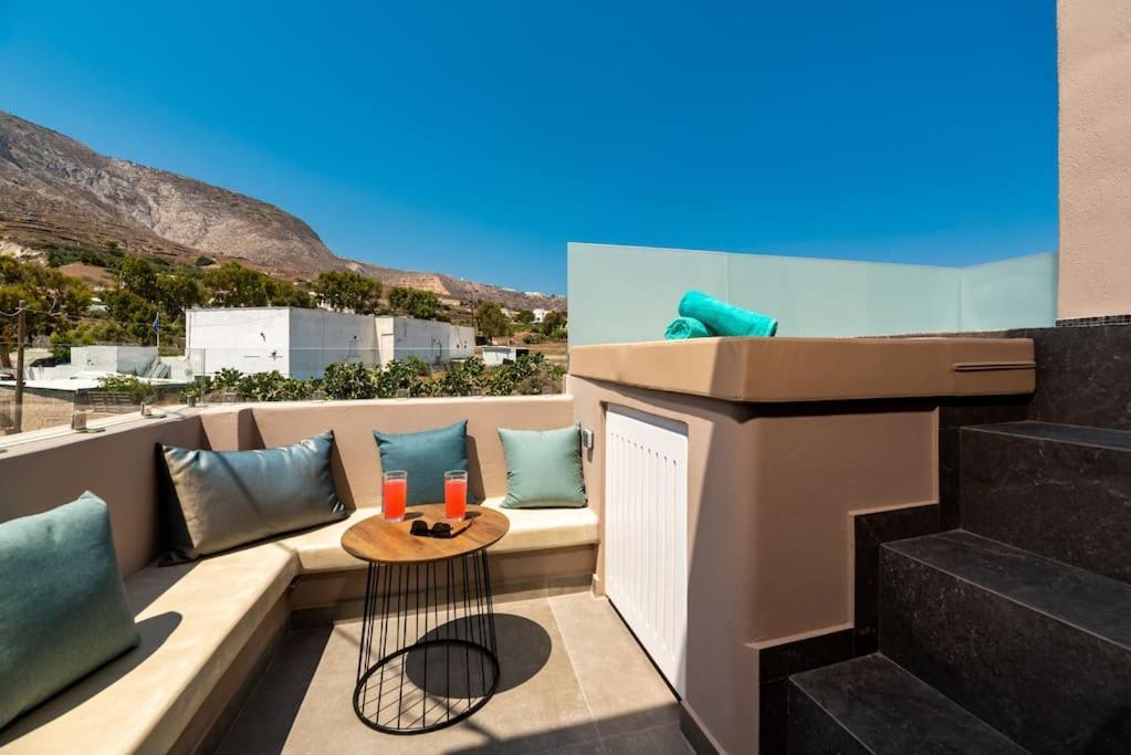 The Penthouse Santorini, Kamari, Thira Fira (Santorini)